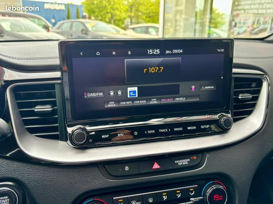 Kia ProCeed 1.5 T-GDi 160 ch DCT7 GT Line (image 8)