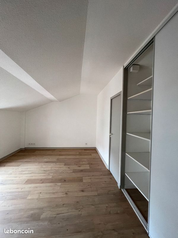Appartement a louer roanne - 4 pièce(s) - 117 m2 - Surfyn