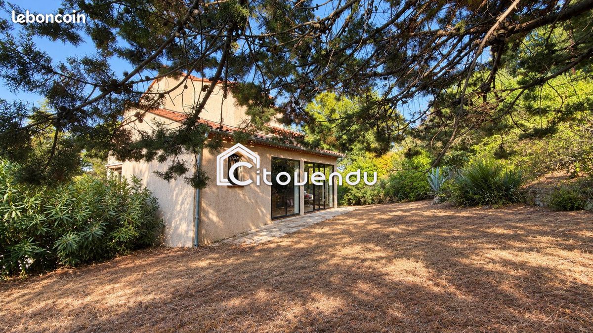 Maison 6 pièces 150 m² · à Montesquieu-des-Albères · 150 m² · 367 750 €