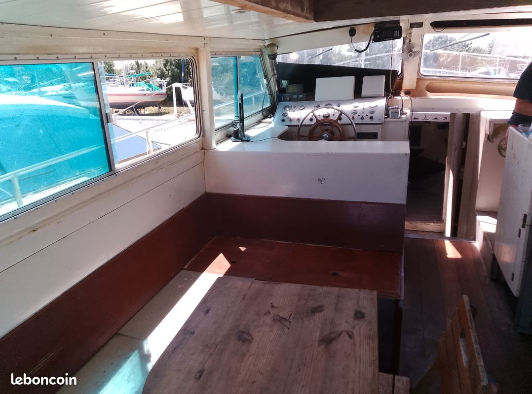 Bateau habitable 13m (image 3)