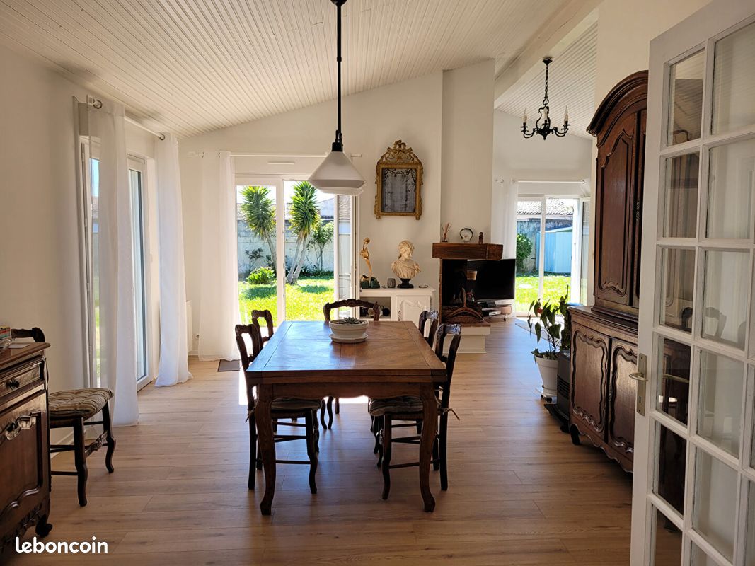 Maison 4 pièces 127 m² · à Rochefort · 127 m² · 322 400 €