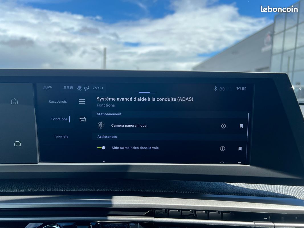 Peugeot 3008 1.2 hybrid 145 e-dcs6 allure (image 27)