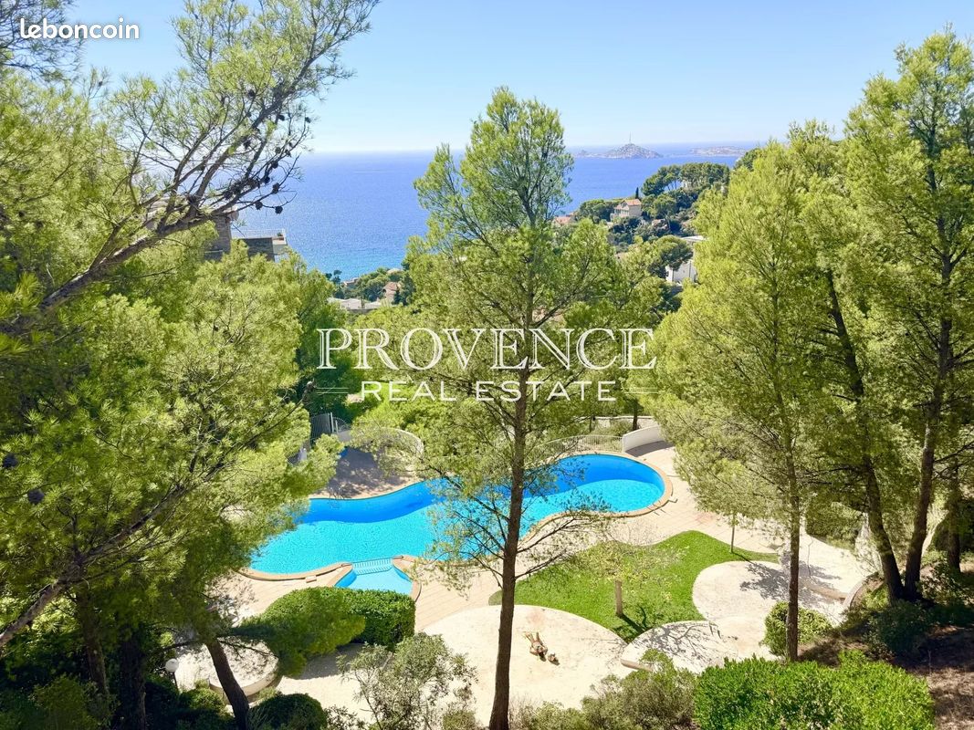 Appartement 3 pièces 92 m² · à Marseille · 92 m² · 3 990 €/mois