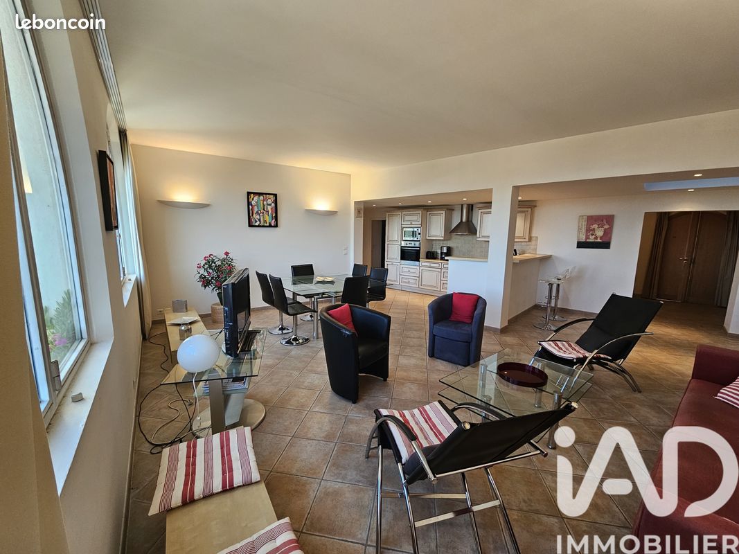 Appartement 3 pièces 103 m² · à La Cadière-d'Azur · 103 m² · 367 500 €