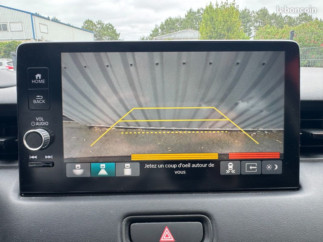 HONDA HR-V E:HEV 1.5 i-MMD Advance ENTRETIEN COMPLET HONDA/ CAMERA DE RECUL/ SIEGES ET VOLANT CHAUFFANTS/ APPLE CAR P (image 25)