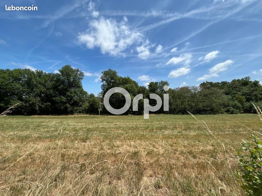 Terrain 1 400 m² Larche · 39 900 €
