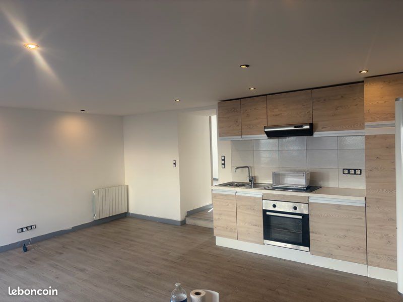 Appartement 3 pièces 63 m² · à Pont-l'Abbé · 63 m² · 800 €/mois