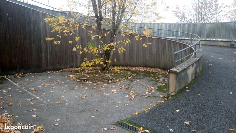 Parking/box 13 m² RODEZ
