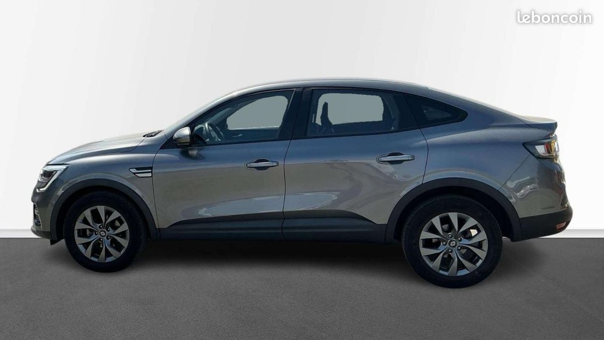 Renault Arkana 1.3 TCe 140 EDC Evolution - 16990 EUROS EXPORT ALGERIE TUNISIE MAROC (image 2)