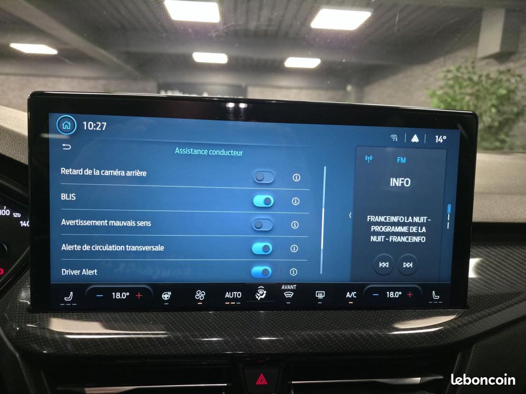 FORD FOCUS 1.0 EcoBoost mHEV - 155 - BV PowerShift ST Line (image 24)