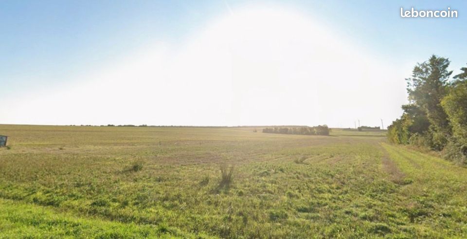 Terrain 325 m² Courcon · à Courçon · 52 000 €
