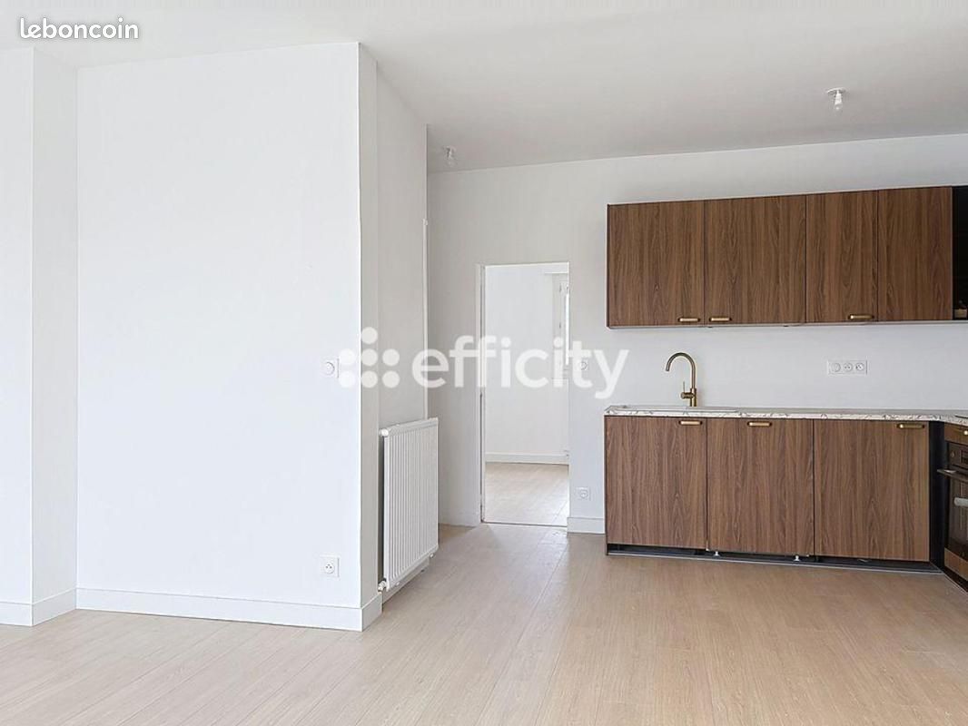 Appartement 4 pièces 74 m² · à Les Sables-d'Olonne · 74 m² · 280 000 €