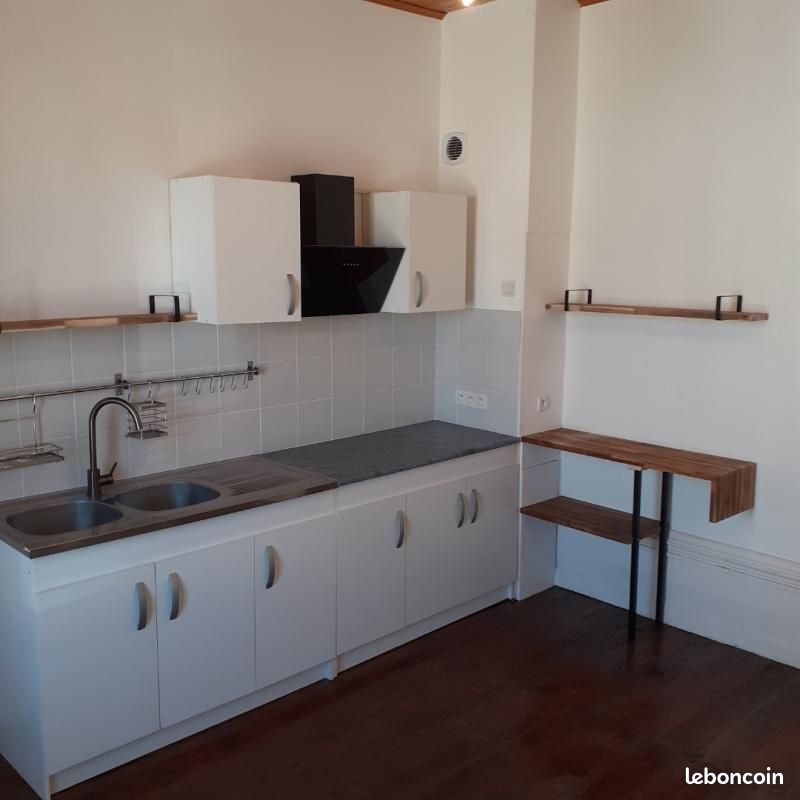 Maison 3 pièces 87 m² · à La Couronne · 87 m² · 670 €/mois