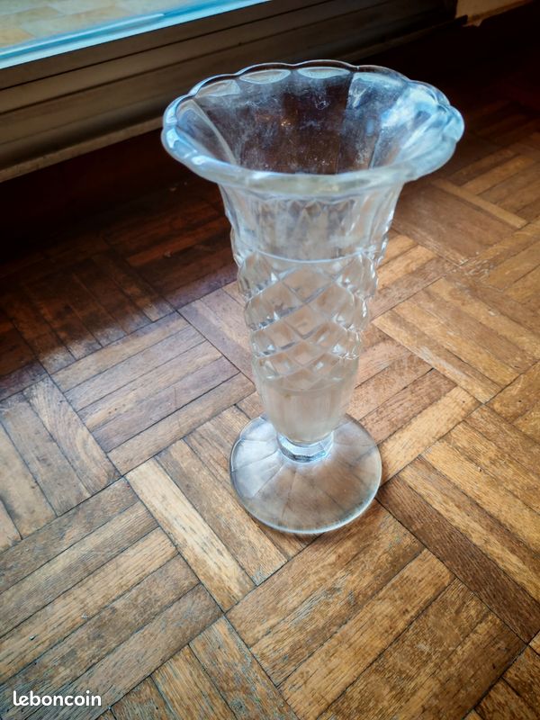 Vase en verre (image 2)