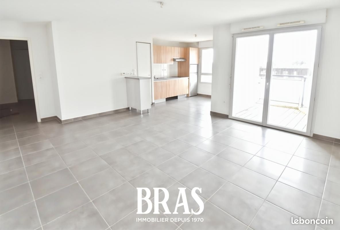 Appartement 3 pièces 62 m² · à Nantes · 62 m² · 818 €