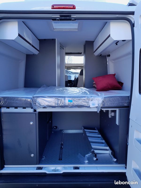ADRIA TWIN 600 SPB SPORT – Toit relevable – 4 Places / 4 Couchages – Déstockage (image 10)