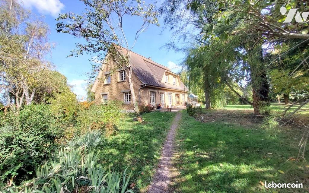 Maison 7 pièces 217 m² · à Fontaine-Étoupefour · 217 m² · 462 000 €