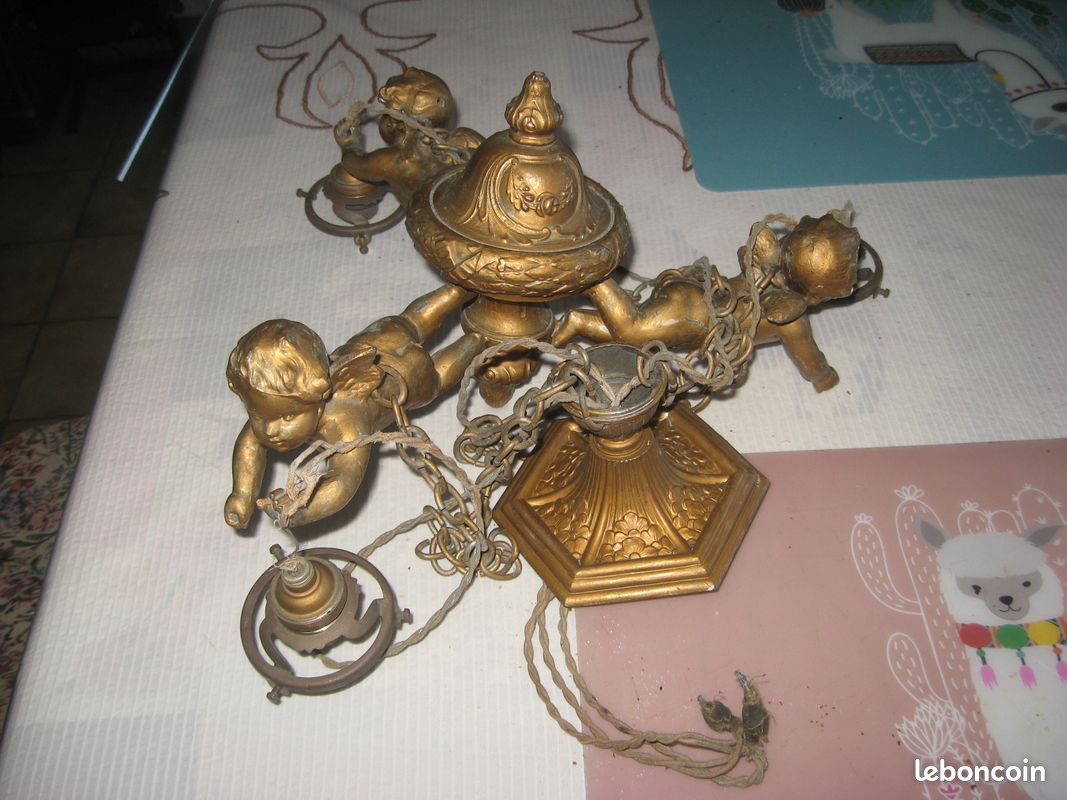 Ancien lustre 3 putti (image 1)