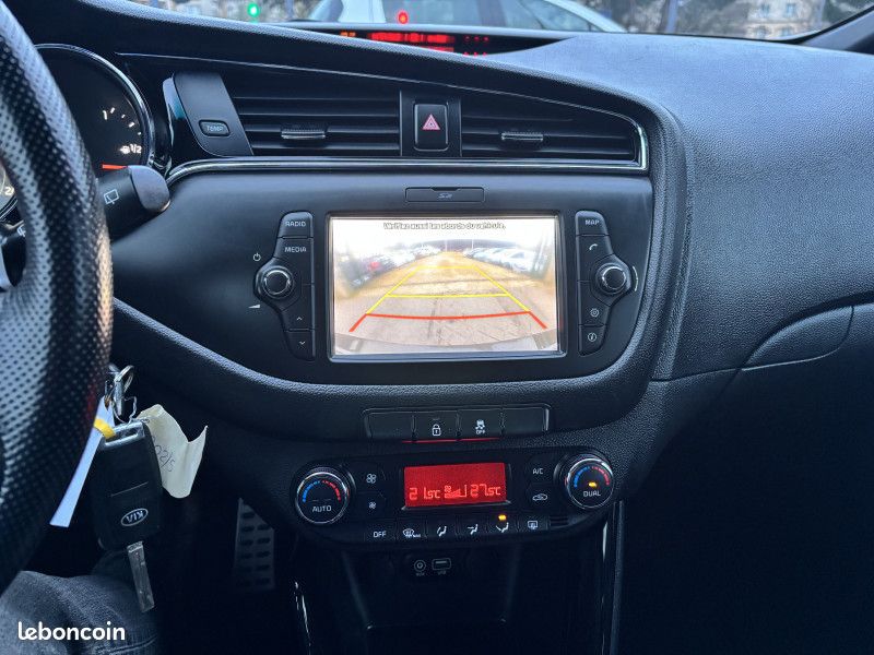 Kia CEE'D 1.6 CRDI 136CH ISG GT LINE DCT7 (image 14)