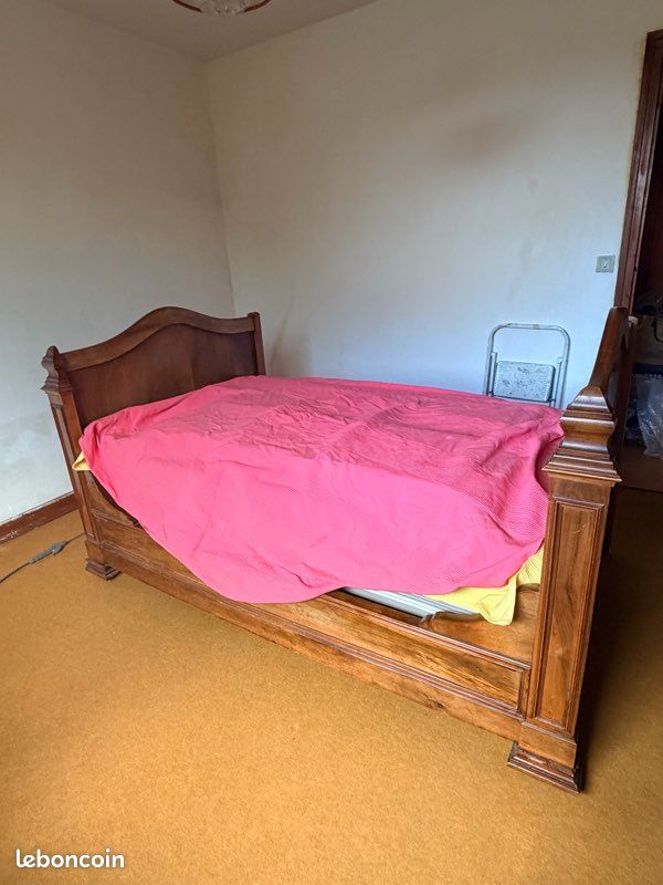 Lit coin (image 2)