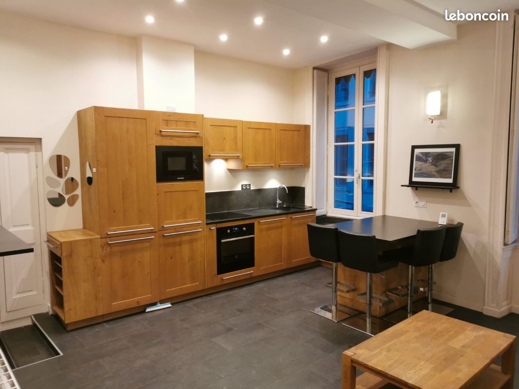 Appartement 3 pièces 57 m² · à Lyon · 57 m² · 1 100 €/mois