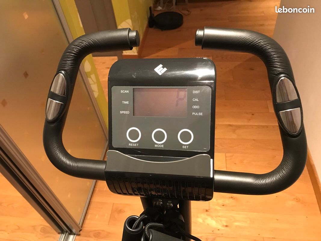 Vélo d’exercice pliant Sportplus (image 1)