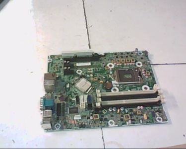 Carte Mère HP 657239-001 / 656961-001 REV 0C – Sans Plaque, Occasion Fonctionnelle