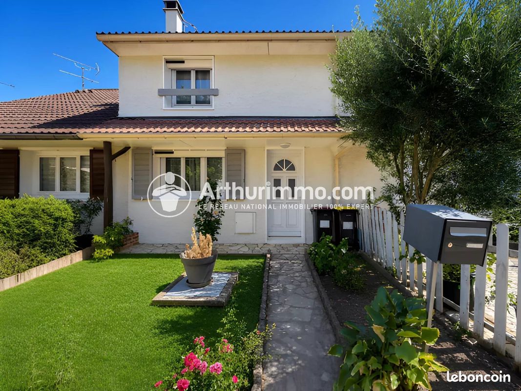 Maison 4 pièces 79 m² · à Saint-Pierre-du-Perray · 79 m² · 1 400 €/mois