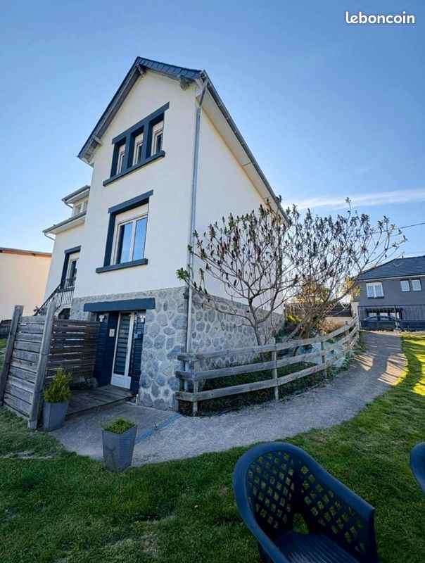 Maison 5 pièces 120 m² · à Ussel · 120 m² · 220 000 €