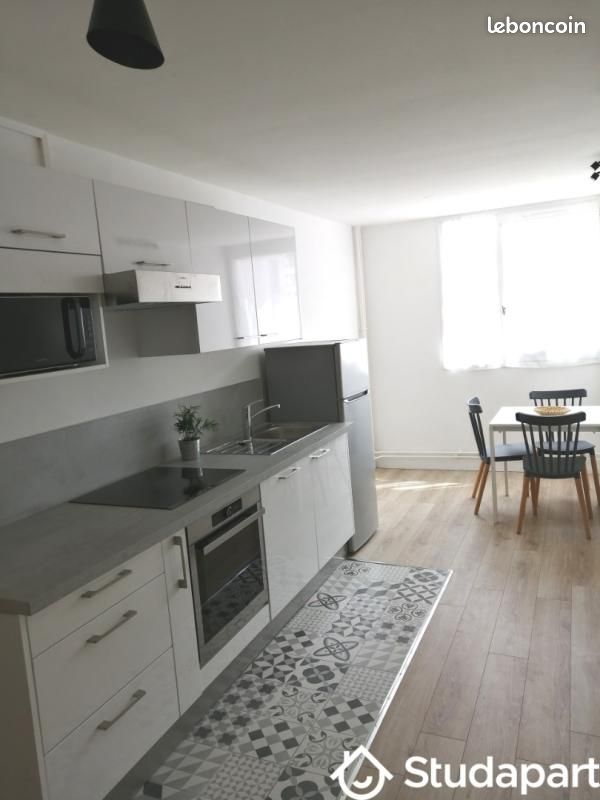 Appartement 3 pièces 70 m² · à Champs-sur-Marne · 70 m² · 596 €/mois