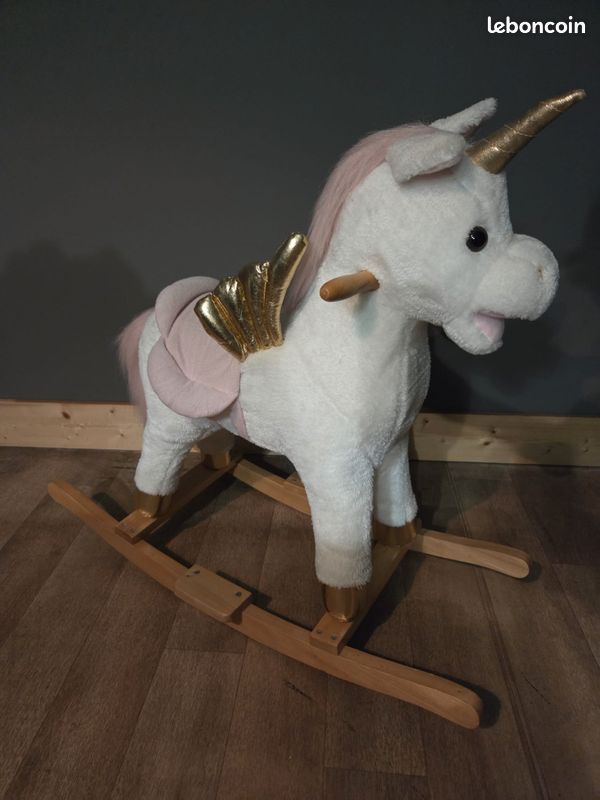 Licorne à bascule (image 2)