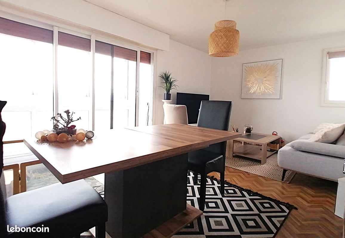 Appartement 4 pièces 90 m² · à Poitiers · 90 m² · 98 900 €