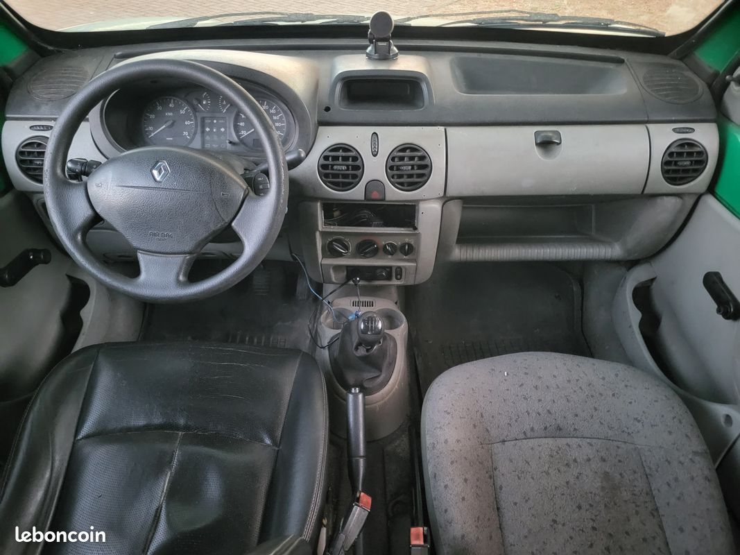 Renault kangoo fourgon phase 2 1.5 dci 80 ch (image 5)