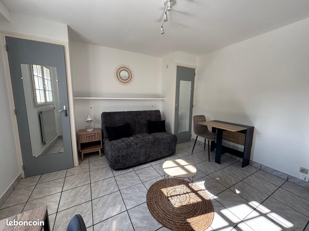 Appartement 1 pièce 17 m² · à Poitiers · 17 m² · 500 €/mois
