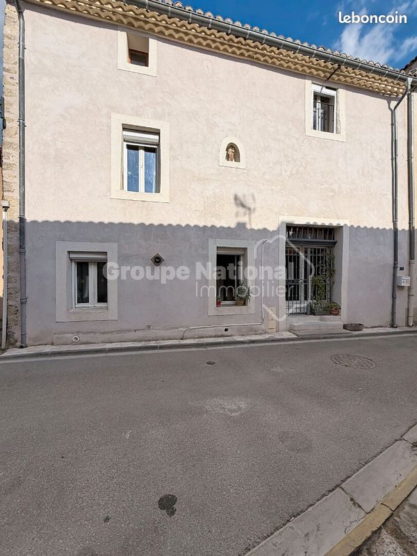 Maison 7 pièces 190 m² · à Caumont-sur-Durance · 190 m² · 225 000 €