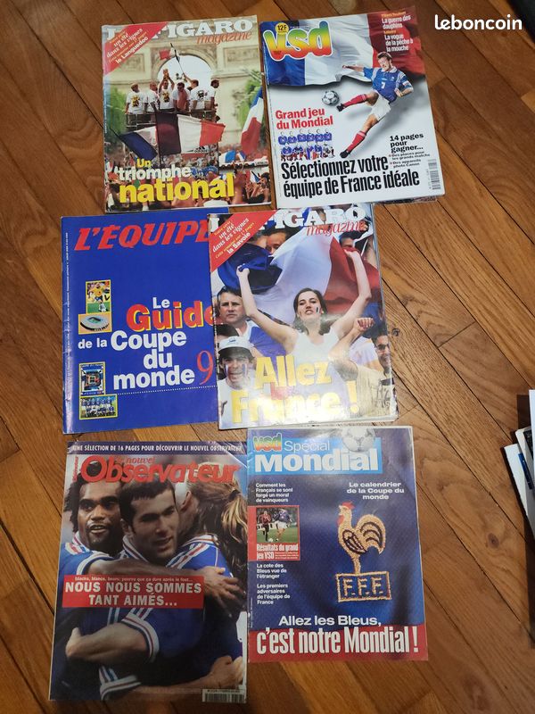 Lot 6 revues Coupe du Monde France 98 Victoire Equipe de France Football vintage (image 1)