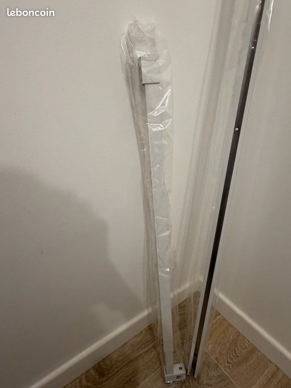 Profil de finition paroi de douche (image 2)