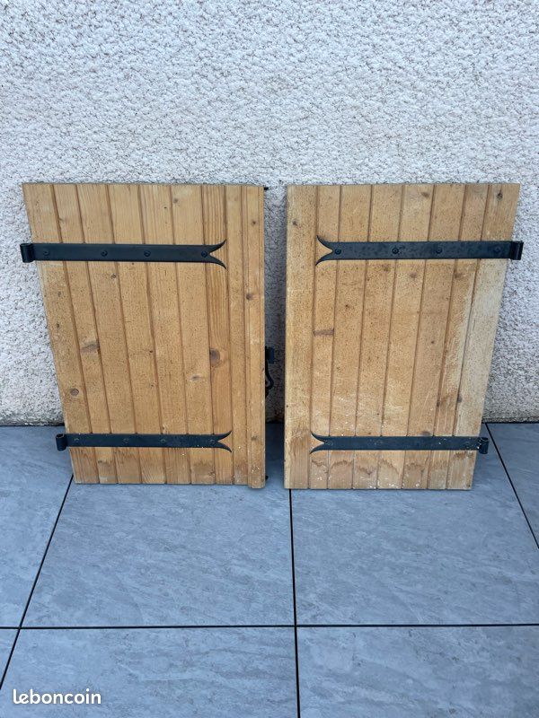 Une paire de volets (image 2)