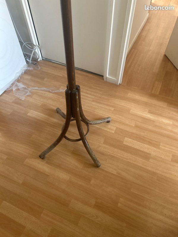 Porte manteau en bois (image 2)