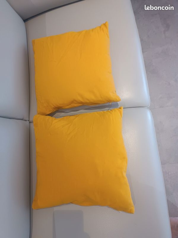 Coussins carré jaunes (image 2)