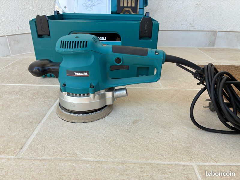 Ponceuse MAKITA BO6030J (image 2)