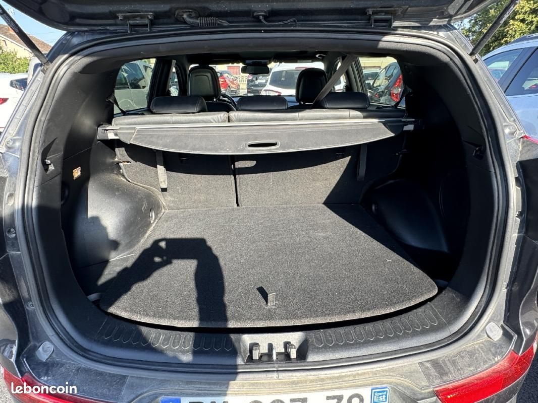 Kia Sportage 2.0 CRDi 136 4x4 Premium (image 8)