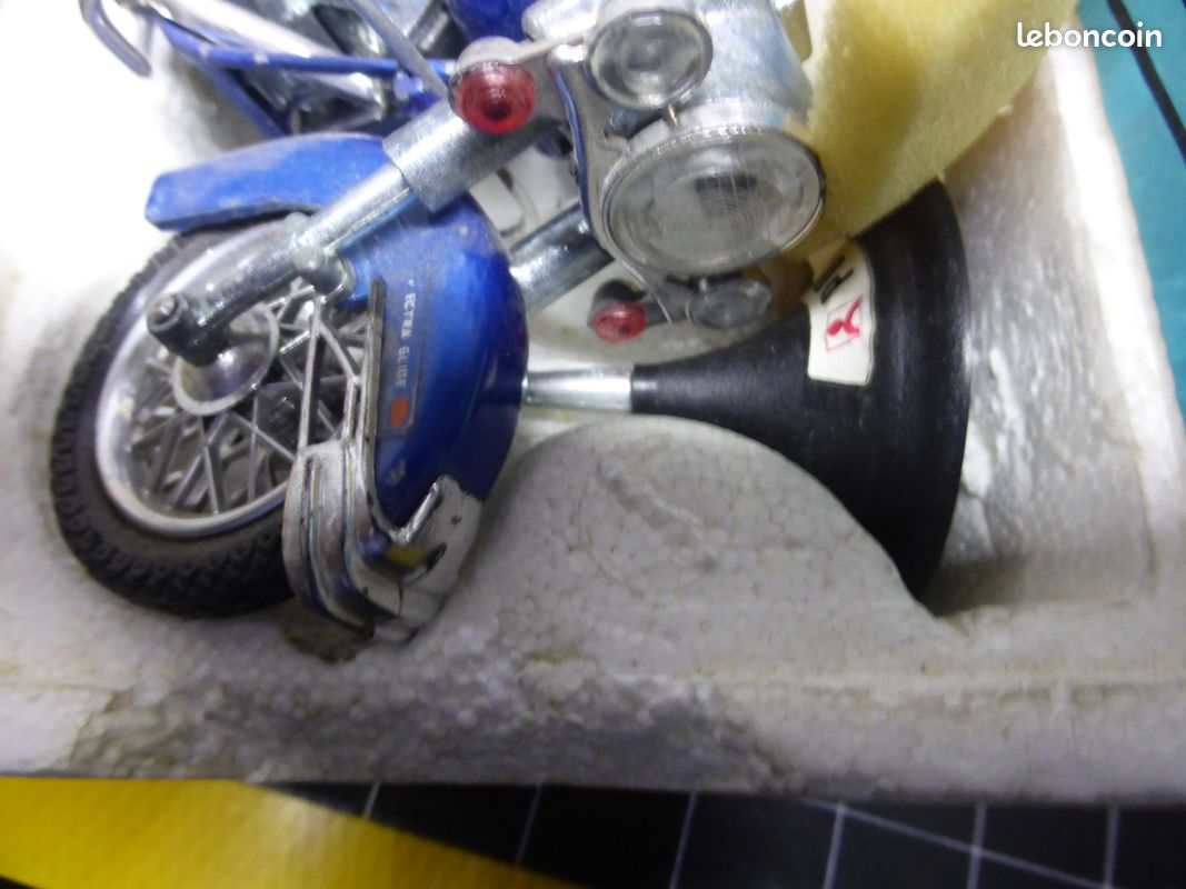Moto Miniature Vintage POLISTIL MS101 Harley Davidson Electra Glide 1:15 - Pièces Collection