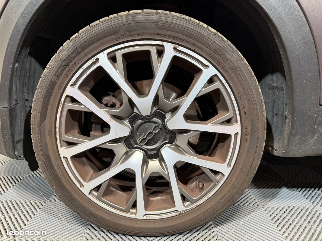 FIAT 500X 1.4 MultiAir 140 ch DCT Cross+ / CUIR / U CONNECT / VOLANT CHAUFFANT / SIEGES CHAUFFANTS (image 28)