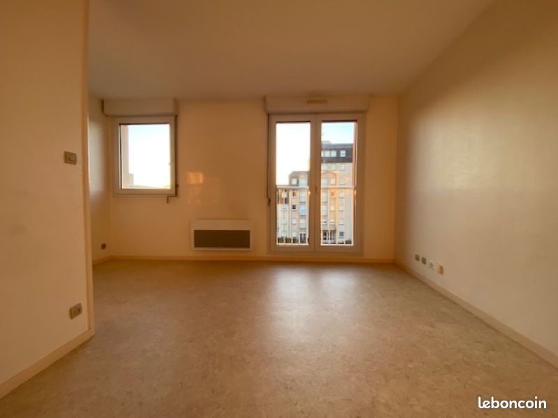 Studio 1 pièce 24 m² - Limoges 87000 (image principale 0)