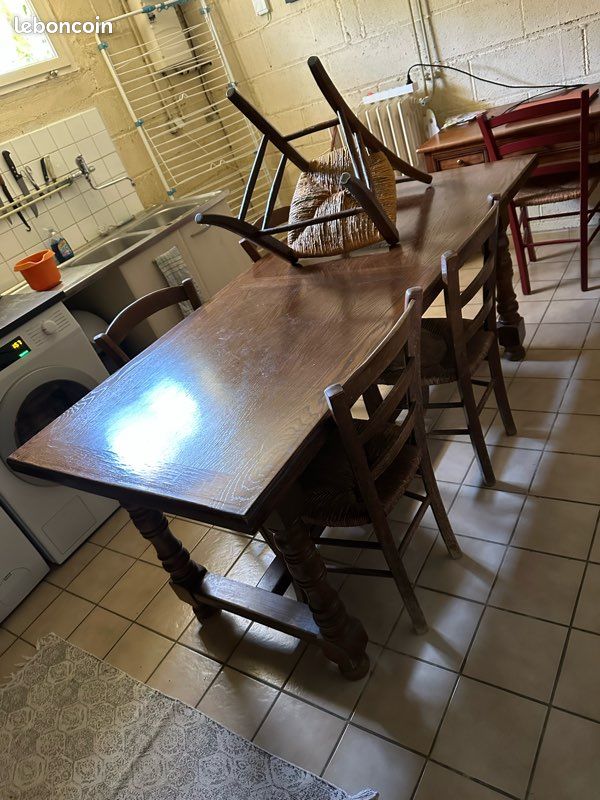 Table et chaises (image 3)
