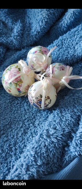 Lot de 4 boules de Noël de Yves Rocher (image 4)