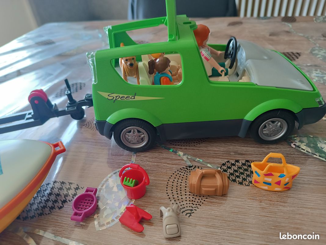 Voiture avec remorque et bateau playmobil (image 4)