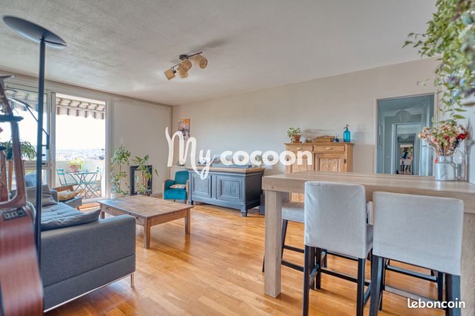 Appartement 5 pièces 115 m² — 2