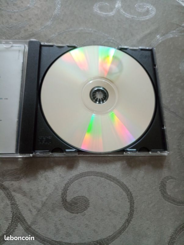 CD, INDOCHINE,UNITA le best of, état neuf (image 7)